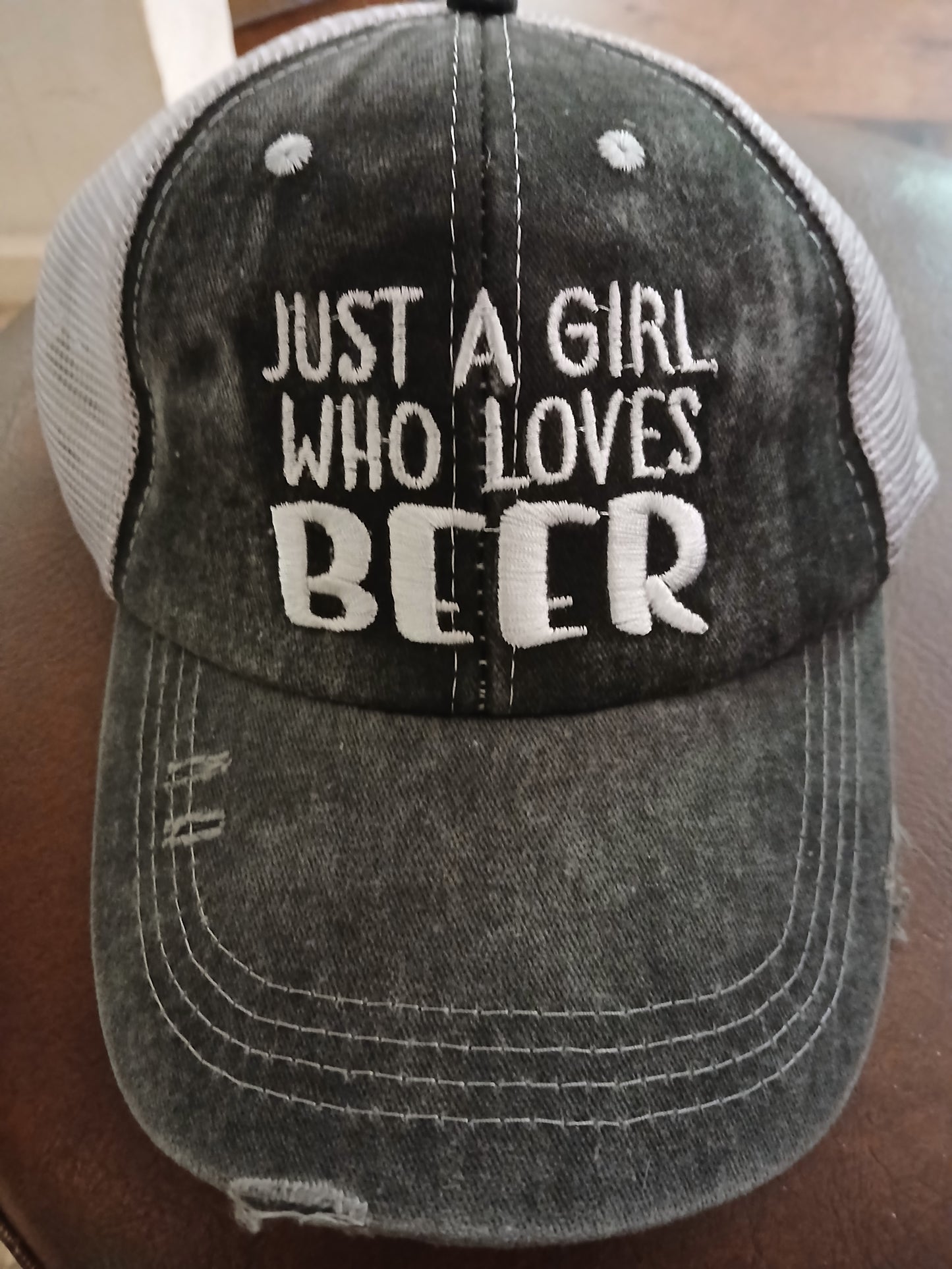 Womens trucker hat loves beer
