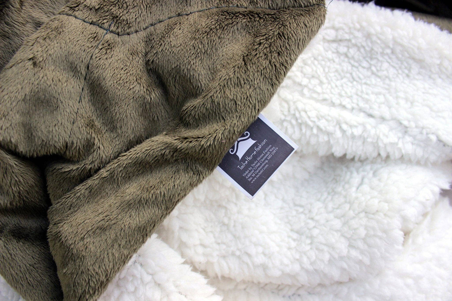 Tache Super Soft Evergreen Micro Fleece Green Sherpa Throw Blanket: 50 x 60