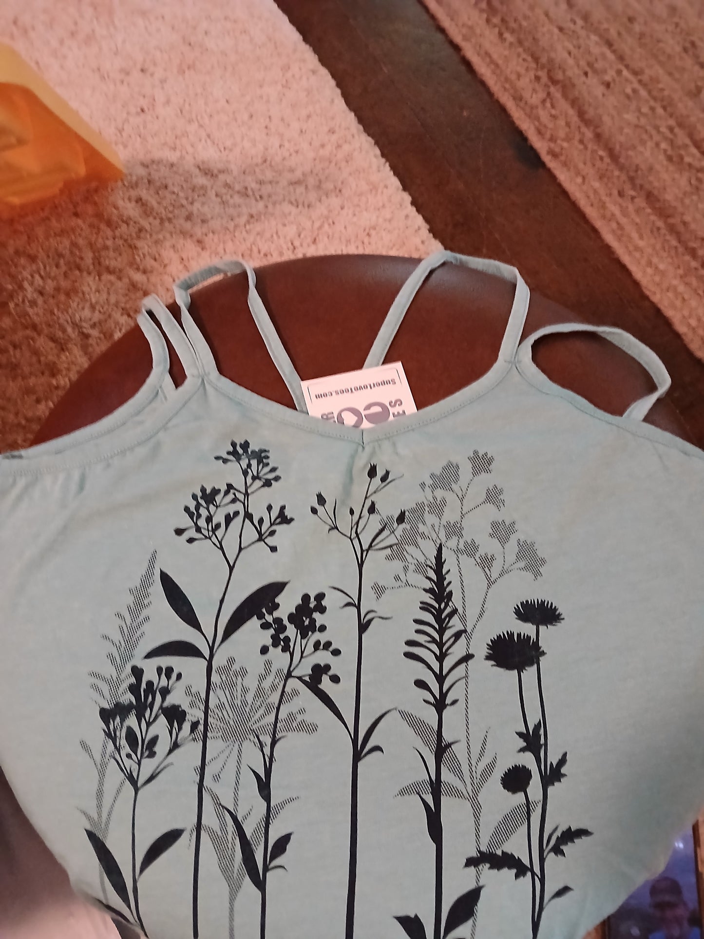 Super Love Tees botanical tank size SM
