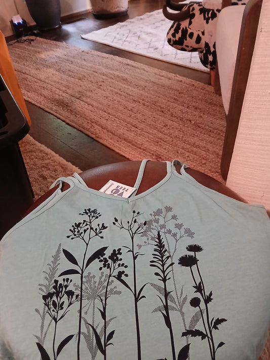 Super Love Tees botanical tank  LG