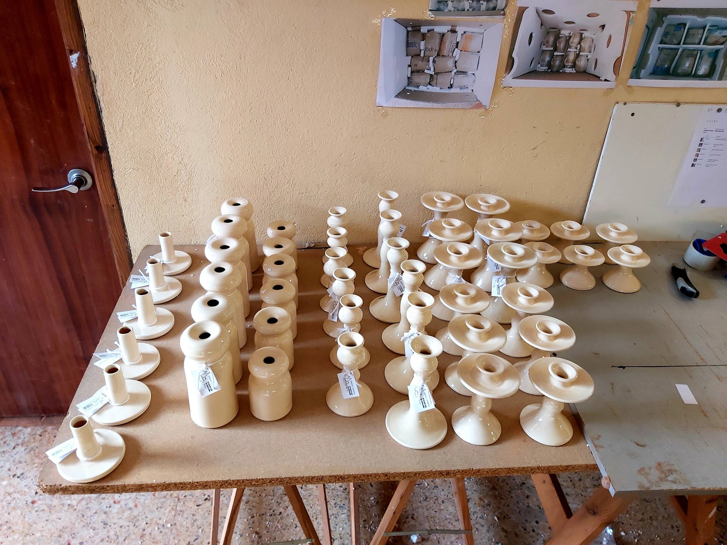 Traditional candle holder.: Terracotta+White