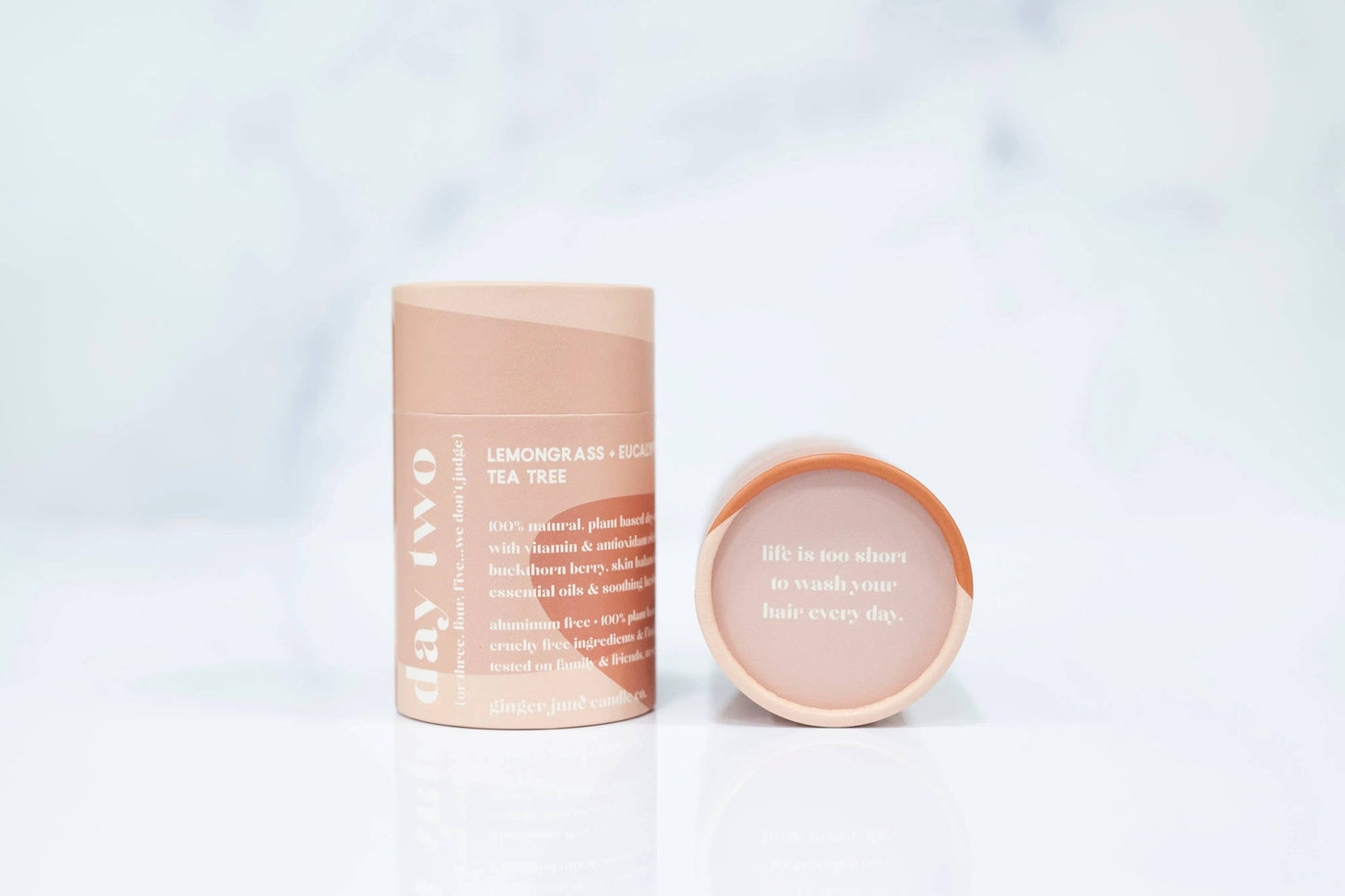 Day two • 100% natural dry shampoo: LEMONGRASS EUCALYPTUS