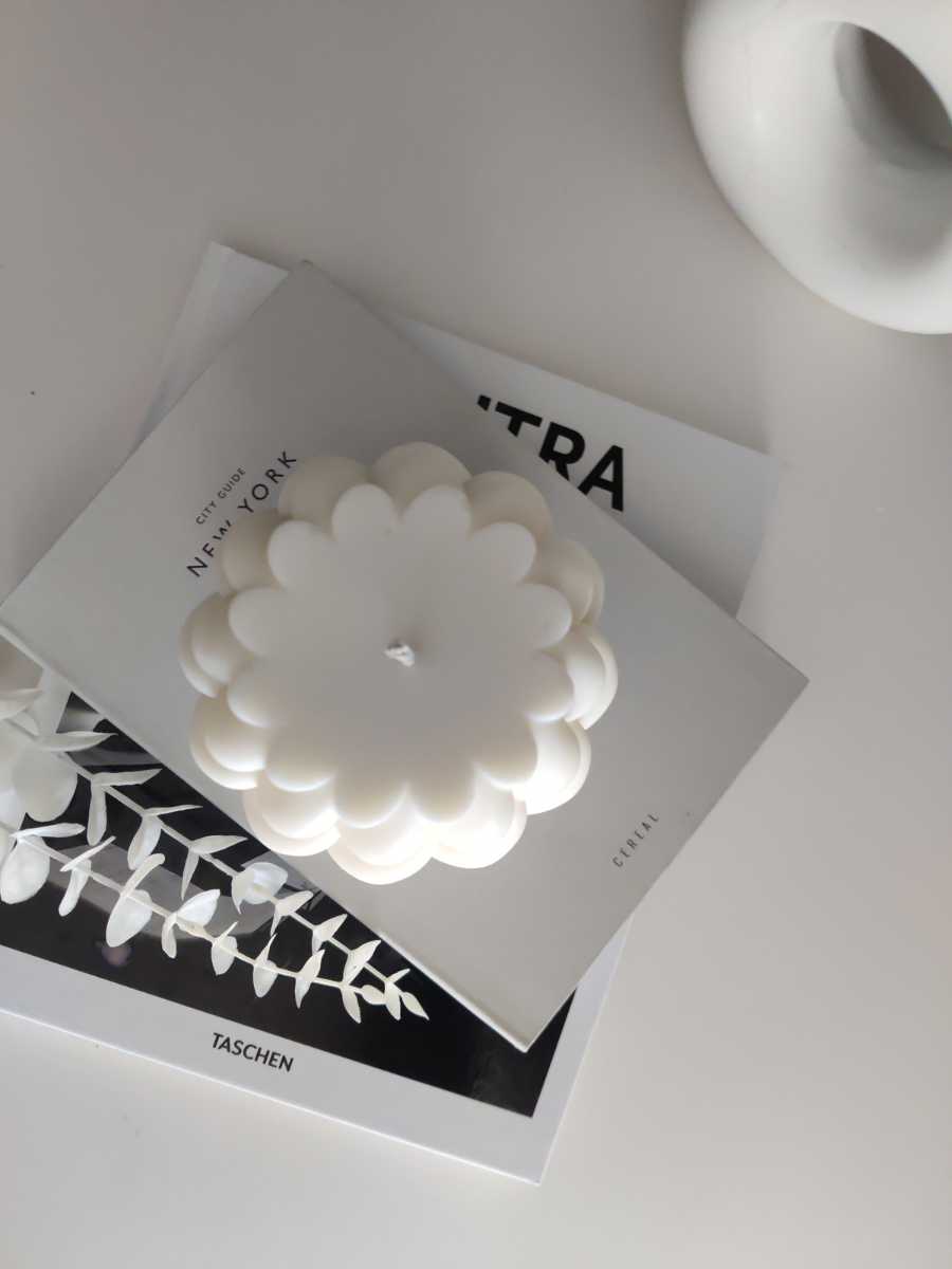 Sophie Braided Sculptural Candle: Floral