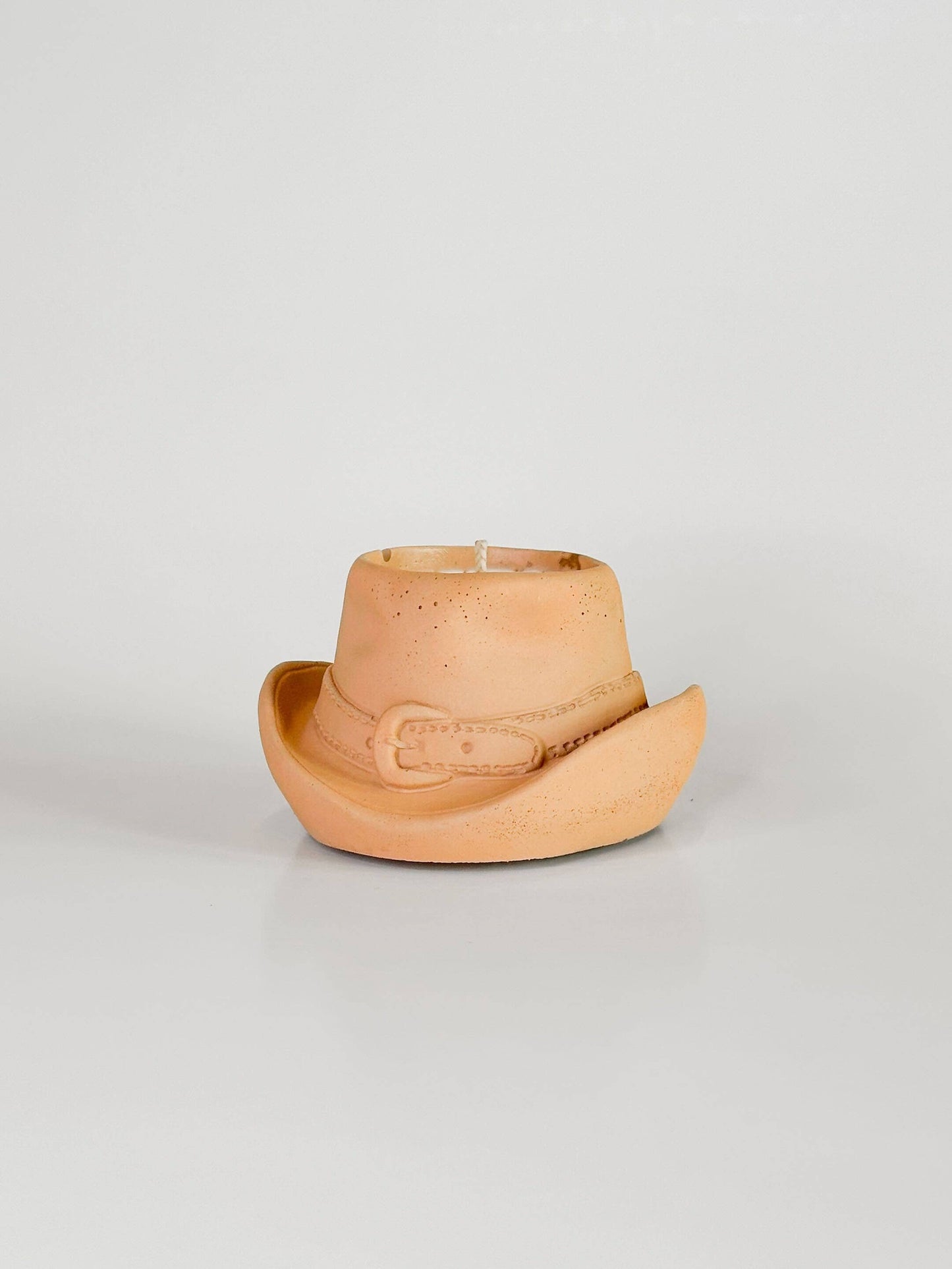 Cowboy Hat Candle: Terra Cotta with Gold Buckle / Mountain Musk