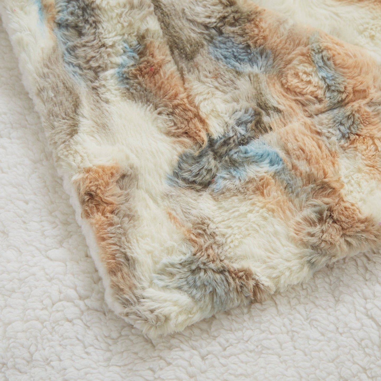 Tache Luxurious Russian Lynx Faux Fur Throw Blanket (DY12): 50 x 60