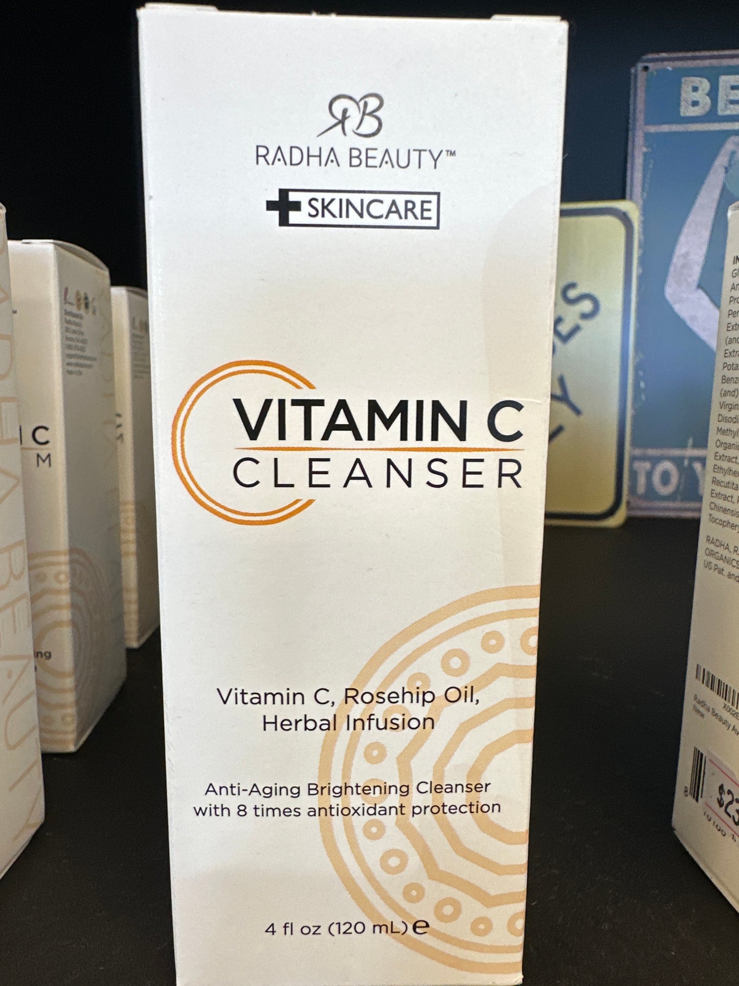 Radha Beauty Vitamin C Cleanser
